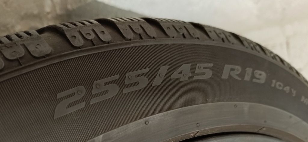 Оригинални джанти спорт пакет с гуми зимни 19 цола за Mercedes GT W290