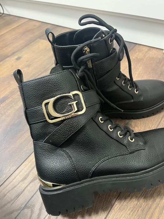 Нови Боти  Guess