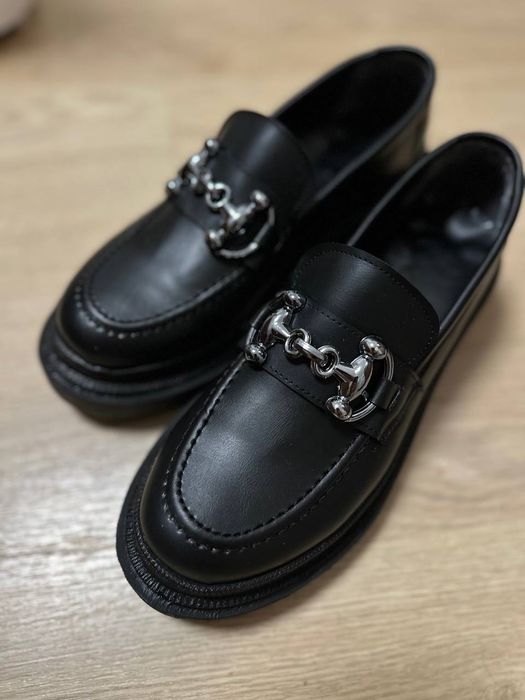 Черни удобни лоуфъри