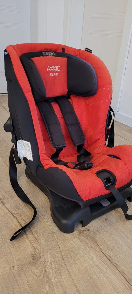 Scaun auto isofix Axkid rekid