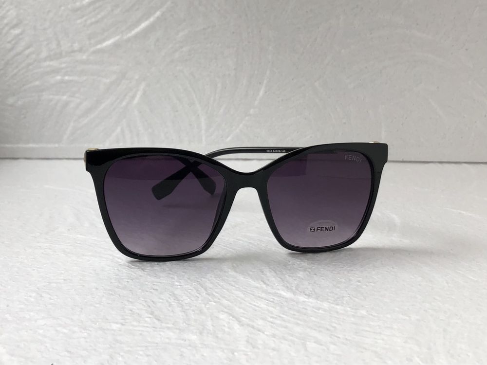 Fend Дамски слънчеви очила котка 2 цвята черни кафяви F 0344