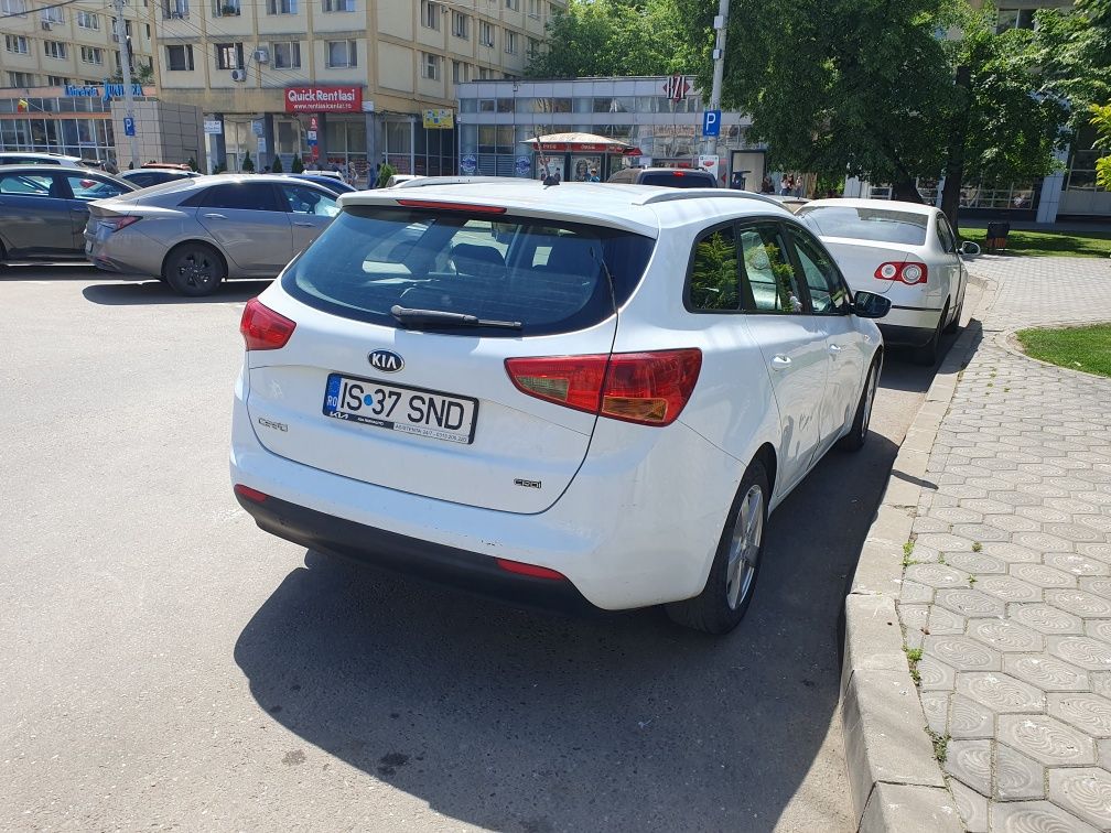 Kia ceed 1.6 2013