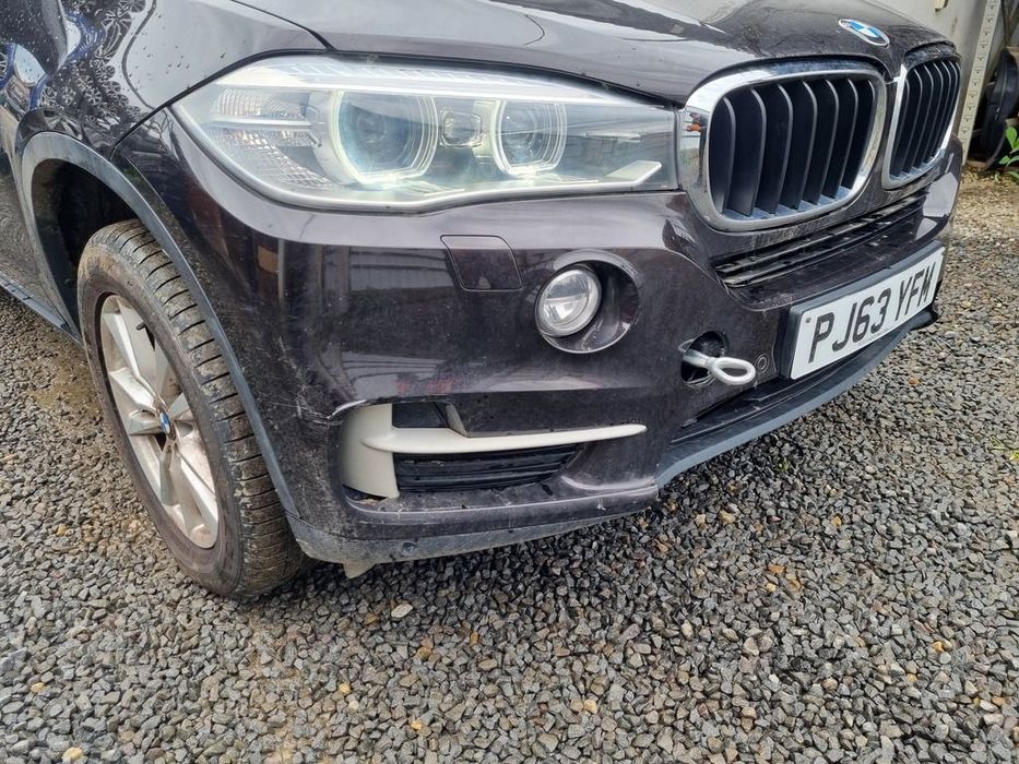 Bara fata BMW X5 F15 2013 - 2018 Sparkling Brown met B53/8 (1268) model cu spalatoare far