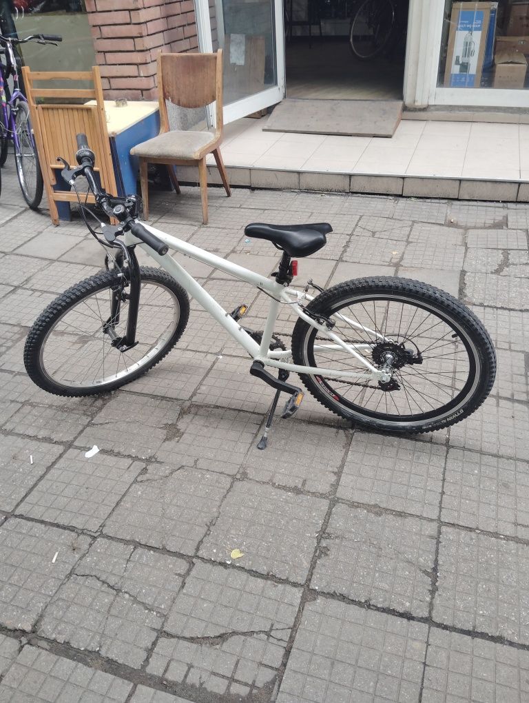 Продавам велосипед 24