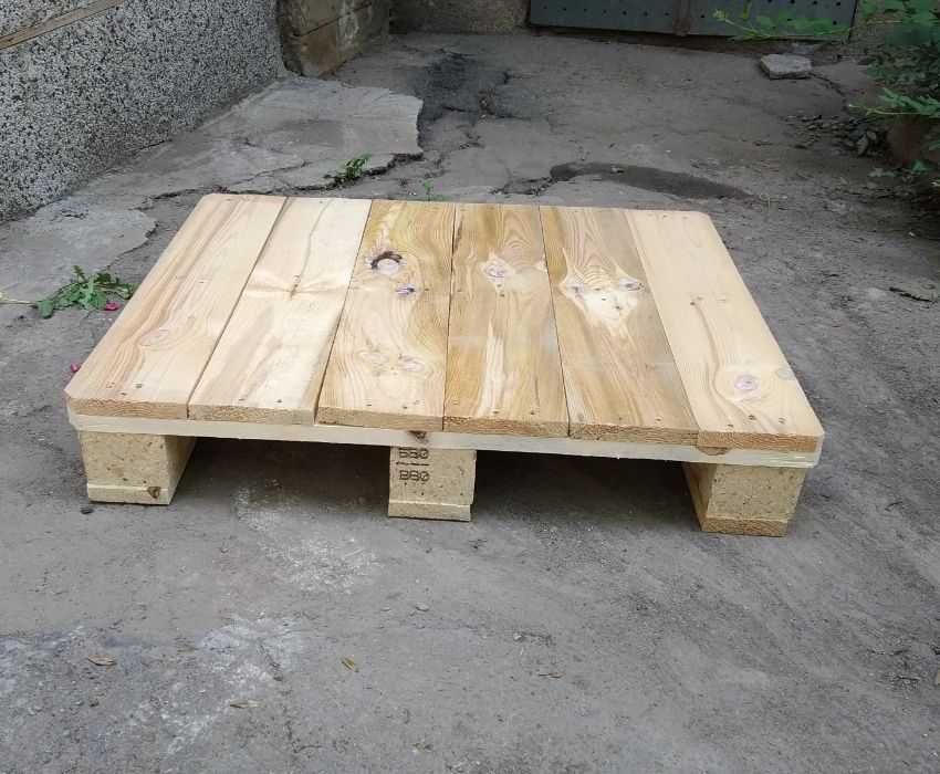 Скари за направата на мебели.