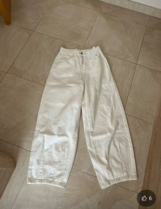 Pantaloni largi de fete