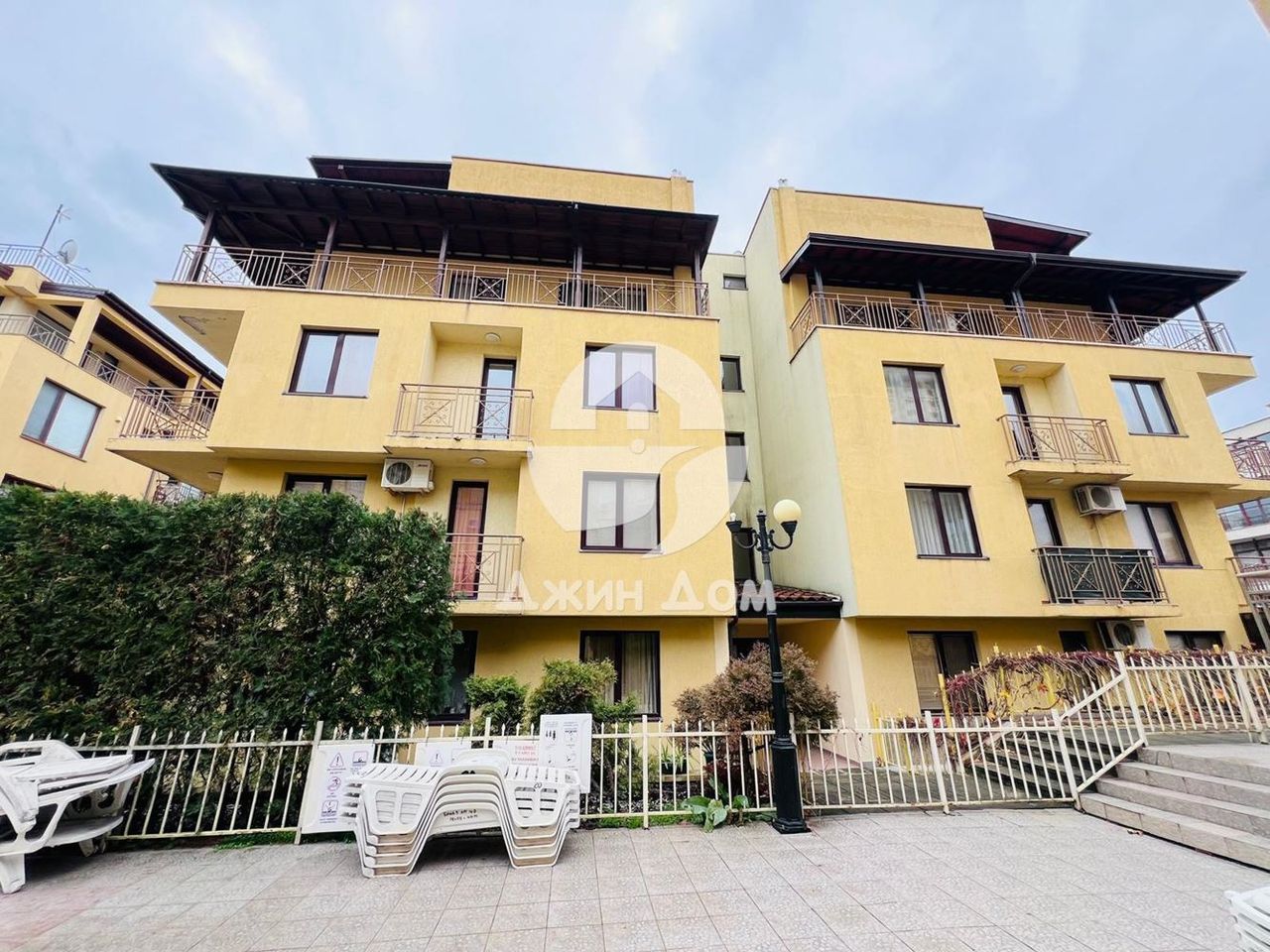 Продава се Двустаен апартамент в Свети Влас - 69 кв.м за 1116 €/кв.м - Снимка #10