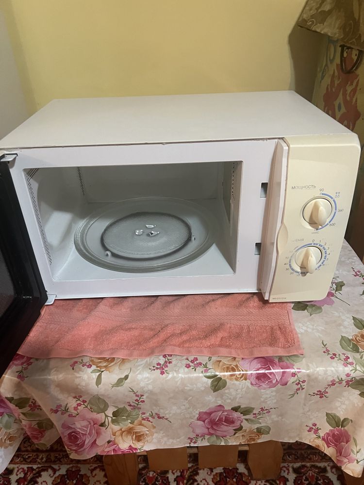 Микроволновая печь