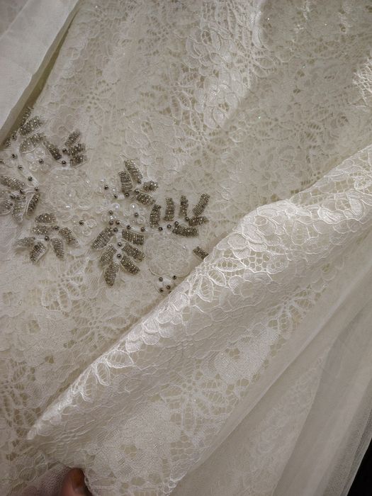 Kelin ko'ylak 2marta kiyilgan yangi holatda