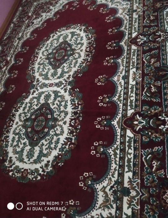 Ковёр гилам гилем новый 4 на 4.5 м.Очень красивый и плотный