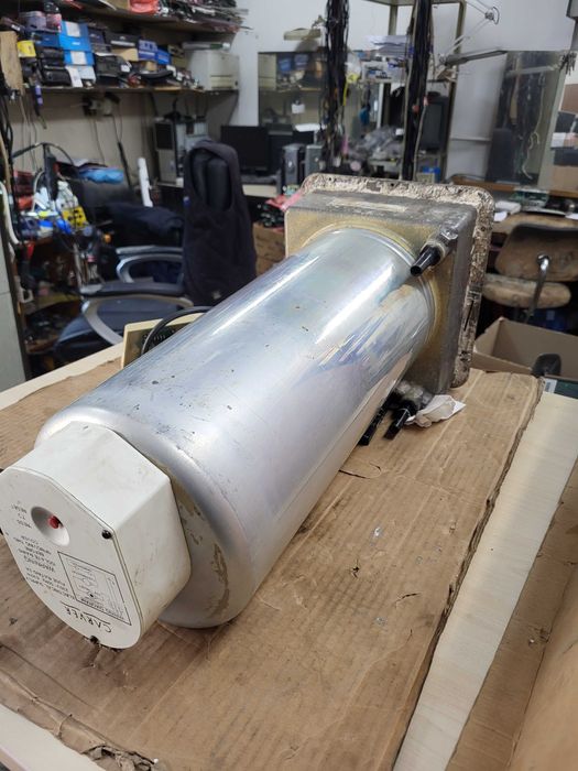 Газов бойлер каравана кемпер Carver Cascade газ 220V