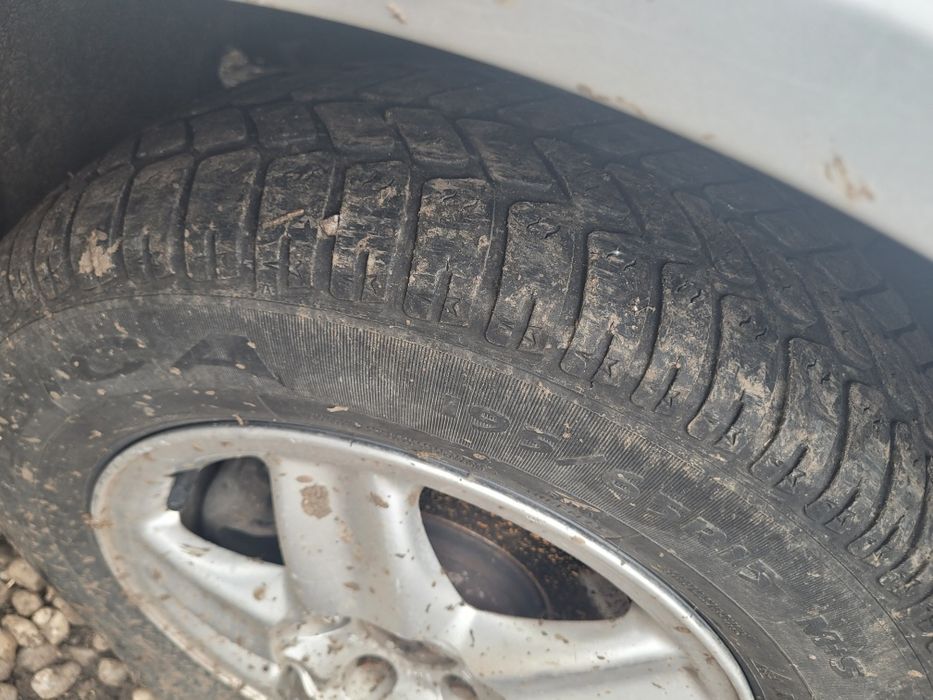 Anvelope noi all sezon + jante din aliaj