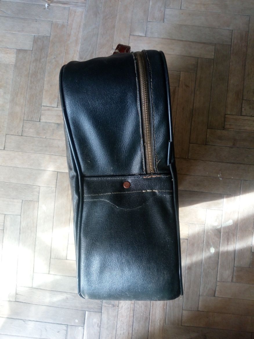 Куфар - пътна чанта кожена