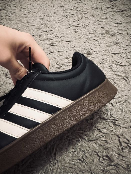 Adidas VL Court