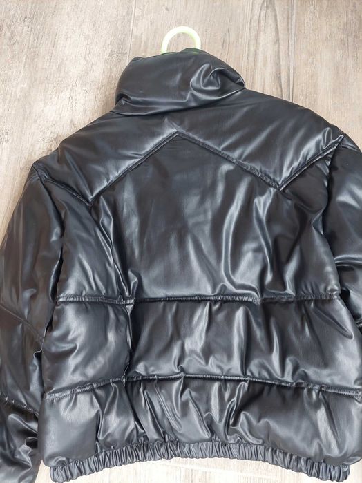 Дамско дебело ново яке zara