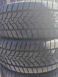 235 45 20,2buc iarna DUNLOP,WinterSport5,dot4223,peste8mm