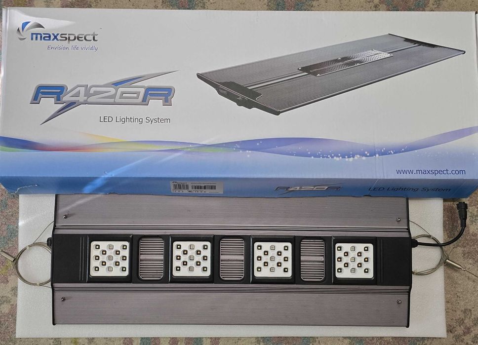 Lampa acvariu - MAXSPECT R420 (acvaristica - apa dulce)
