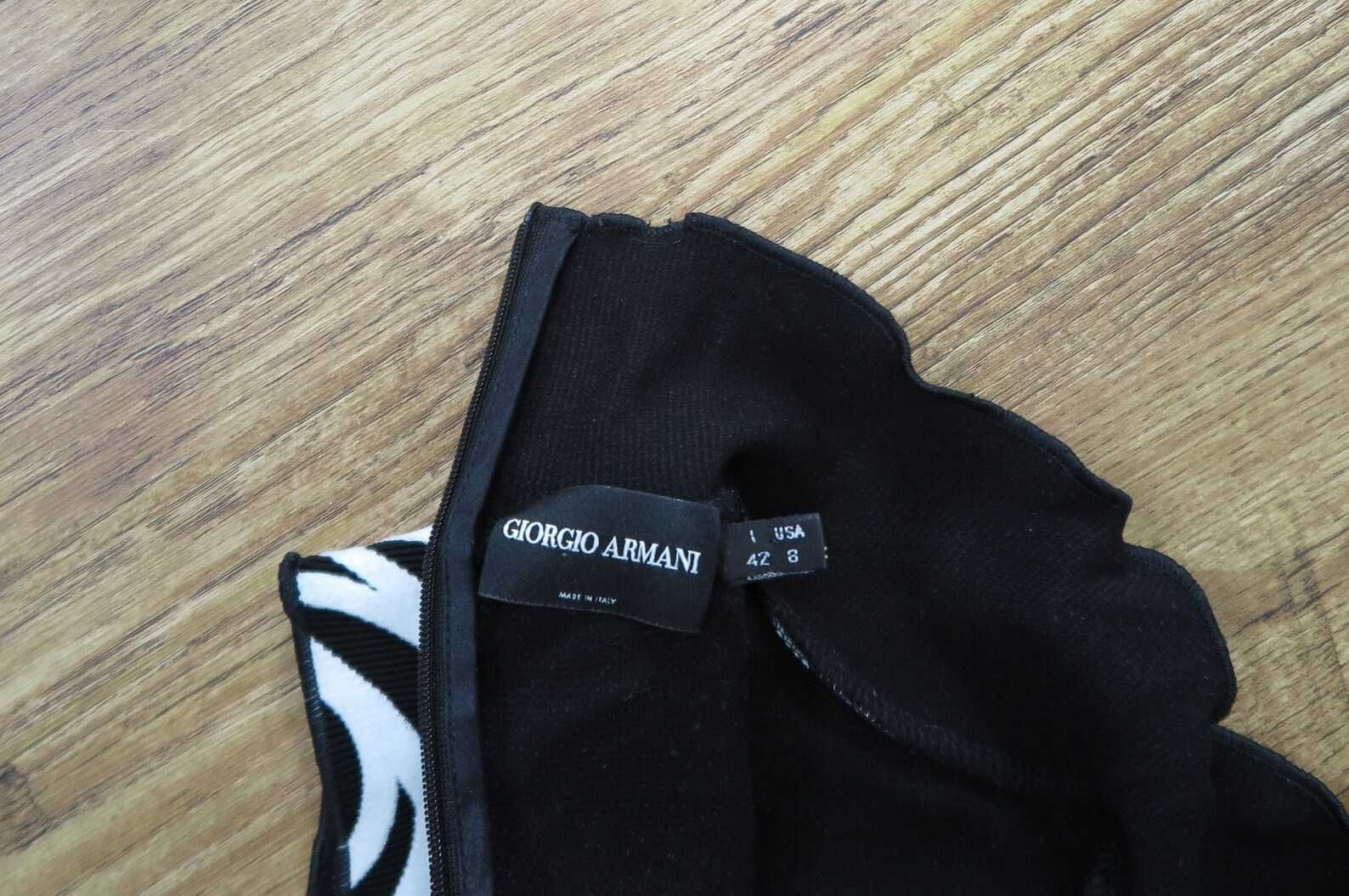 Giorgio Armani Оригинална дамска блуза без ръкави размер  UK12 / US8