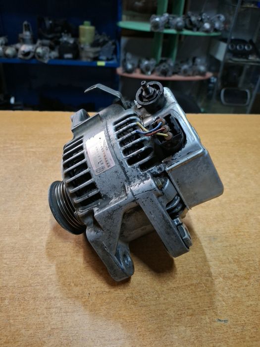 Alternator Toyota Yaris Verso 1.4-4D