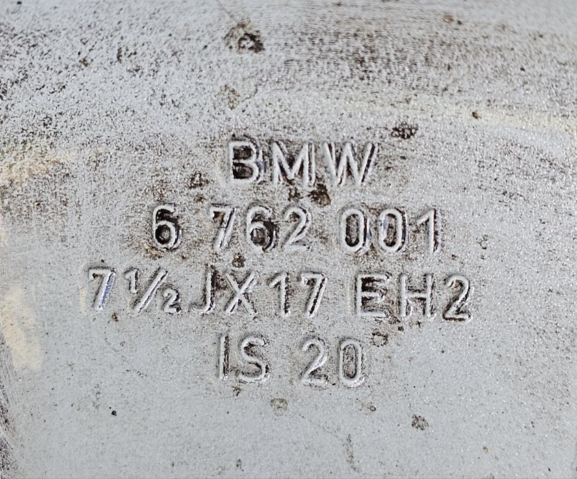 Cauciucuri iarna, Jante BMW cu 4 cauciucuri Pirelli SottoZero 3 Iarna