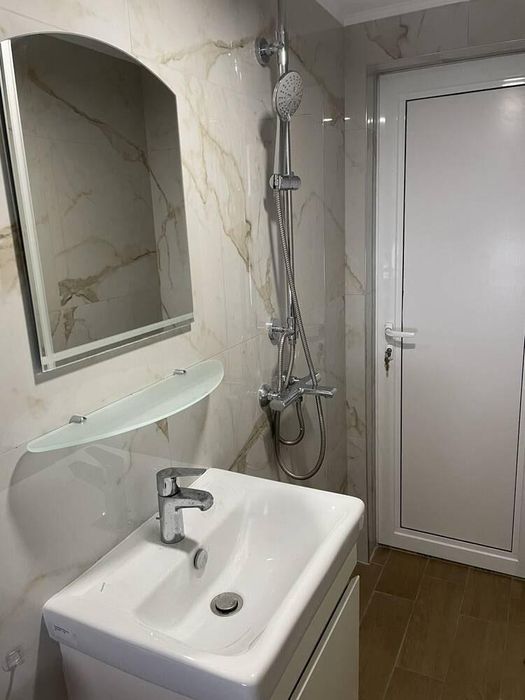 Дава се под наем Тристаен апартамент в Бургас, Сарафово - 115 кв.м за 510 € - Снимка #6