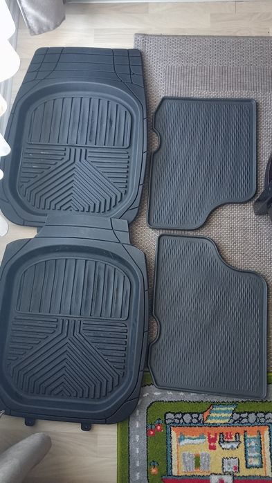 Covorașe auto 4 bucati