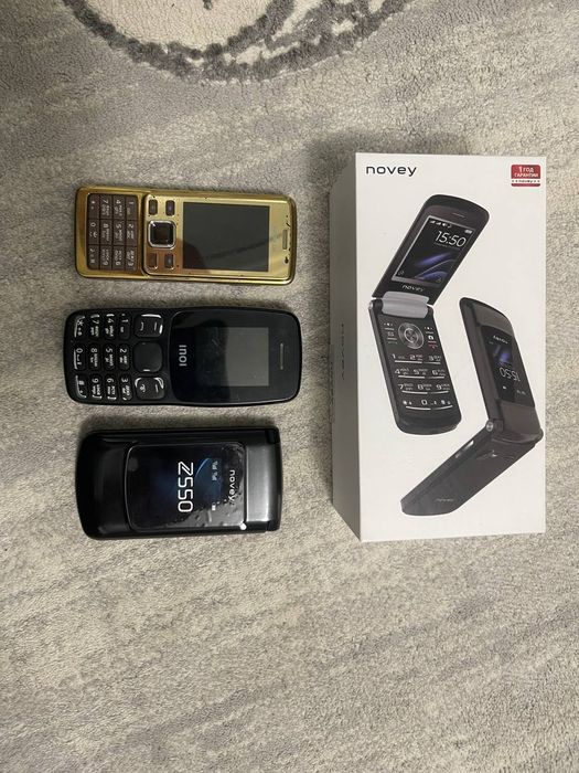 Продаётся кнопочные телефоны