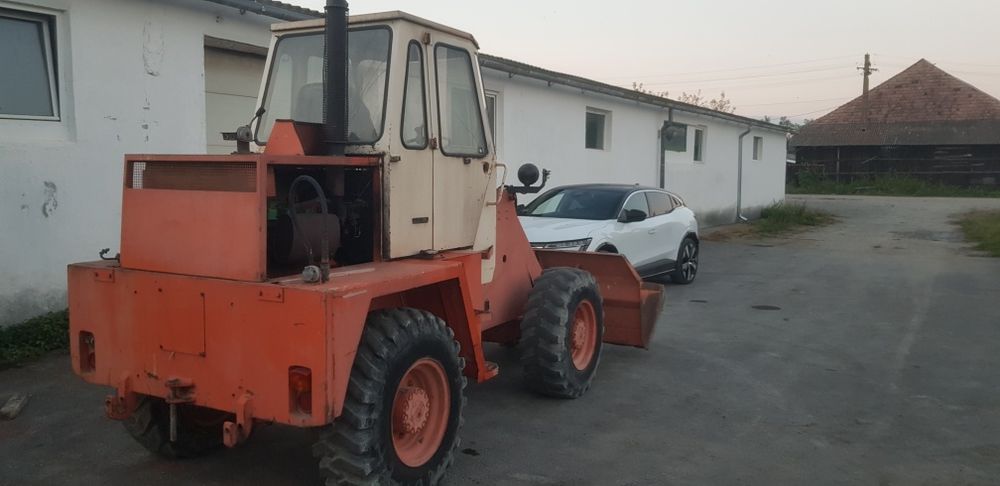 Incarcator frontal Schaeff SKF 830 , 4x4 , perfect funct., stivuitori