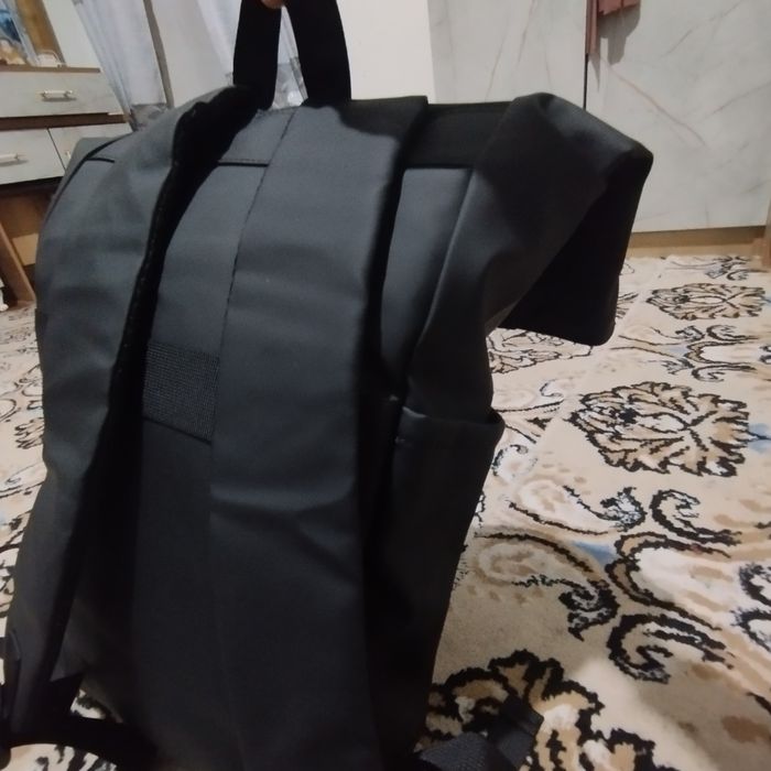 Рюкзак сатилади таза