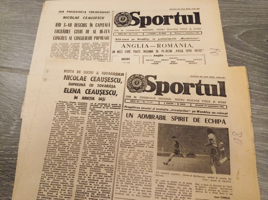 Două ziare Sportul , celebrul Anglia - Romania de pe Wembley