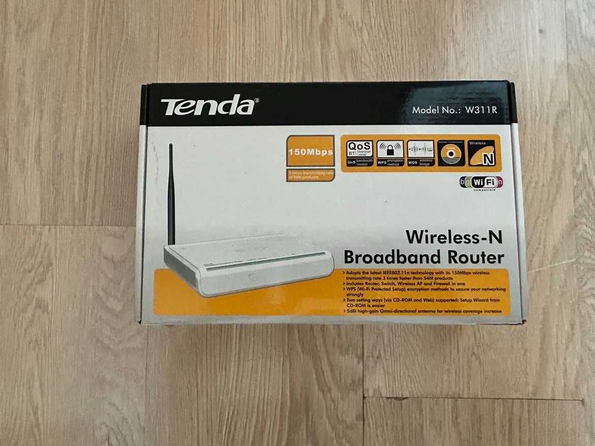 Рутери Tenda Wireless-N W311R и TP-LINK