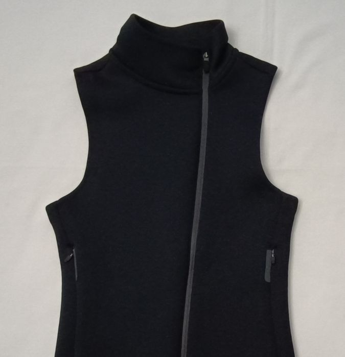 Nike Therma Sphere Max Vest оригинален елек XS Найк спорт грейка