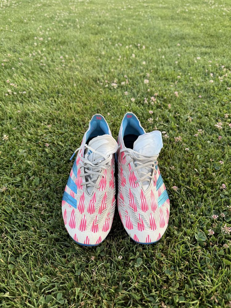 Adidas predator