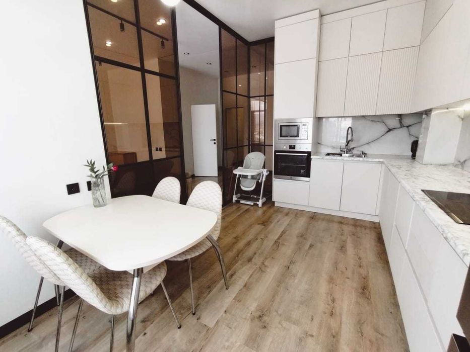 Продается 2х комнатная новой планировки район Зайсан