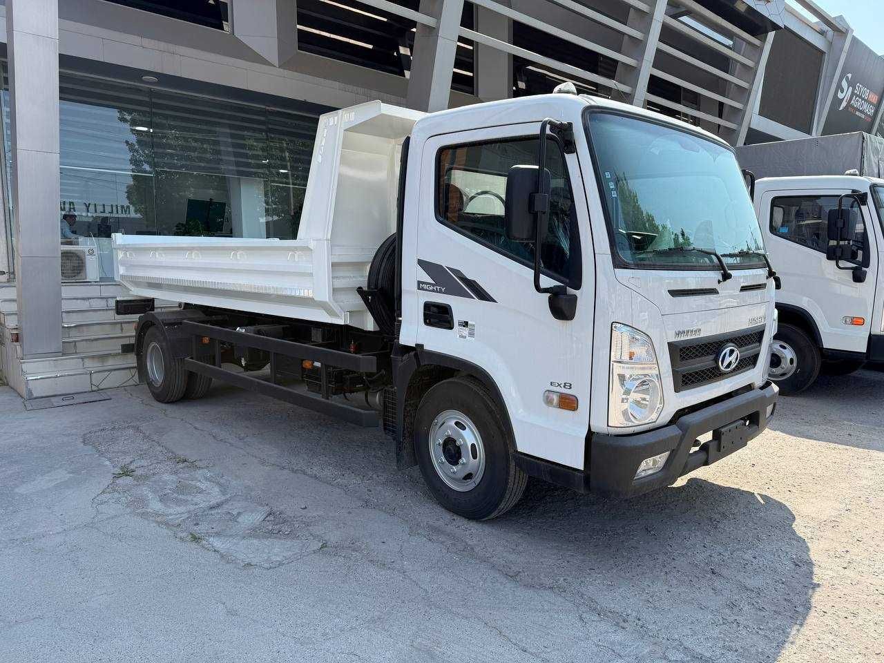 Автосамосвал HYUNDAI EX8