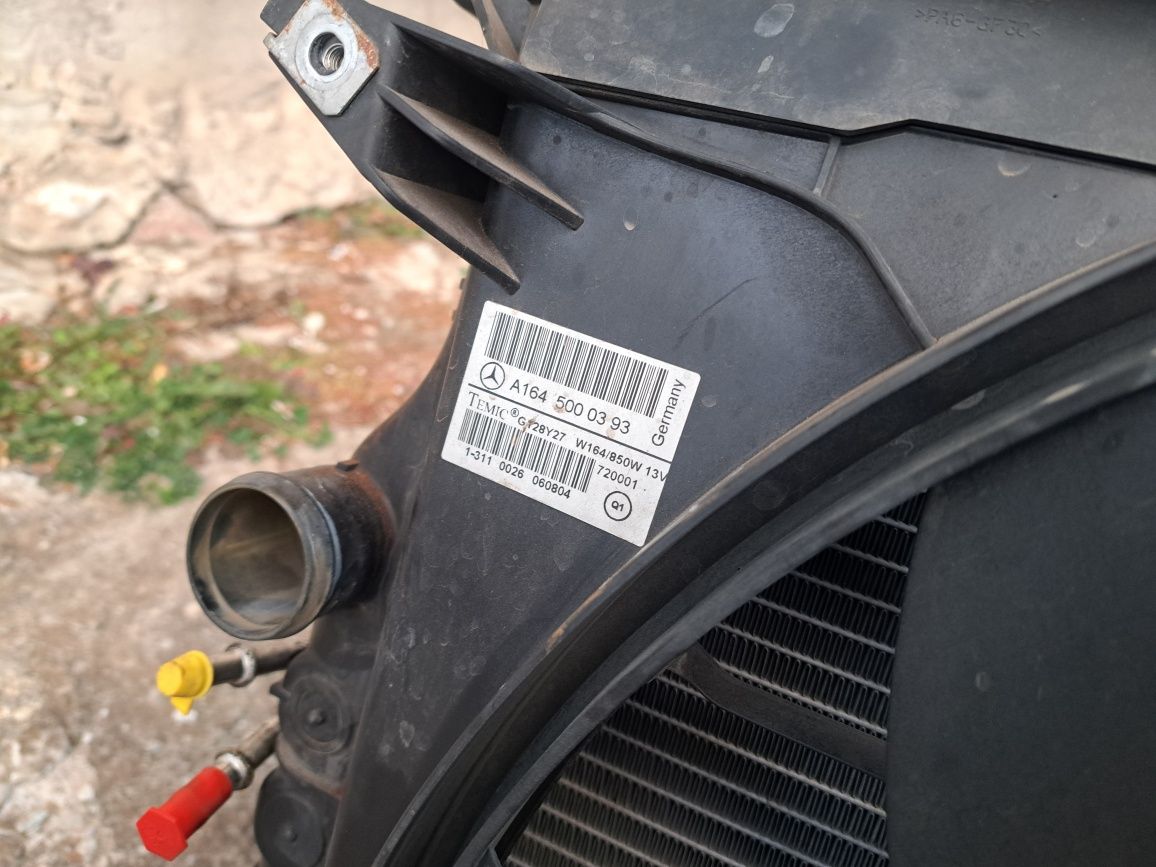 Охладителна перка Мерцедес МЛ W164 ГЛ X164