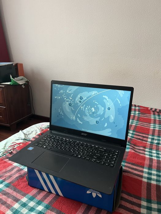 Ноутбук acer aspire 3, в хорошем состоянии
