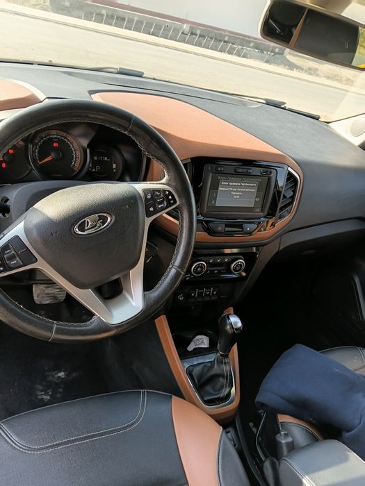 lada XRAY 2019 kraska radnoy