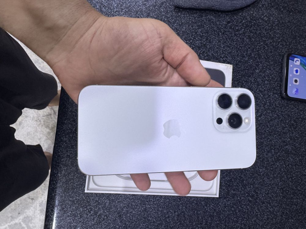 iphone 16 pro max pamit 256g holati ideal karopka dak bor