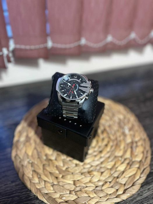 DIESEL Mega Chief 51mm мъжки часовник DZ4308
