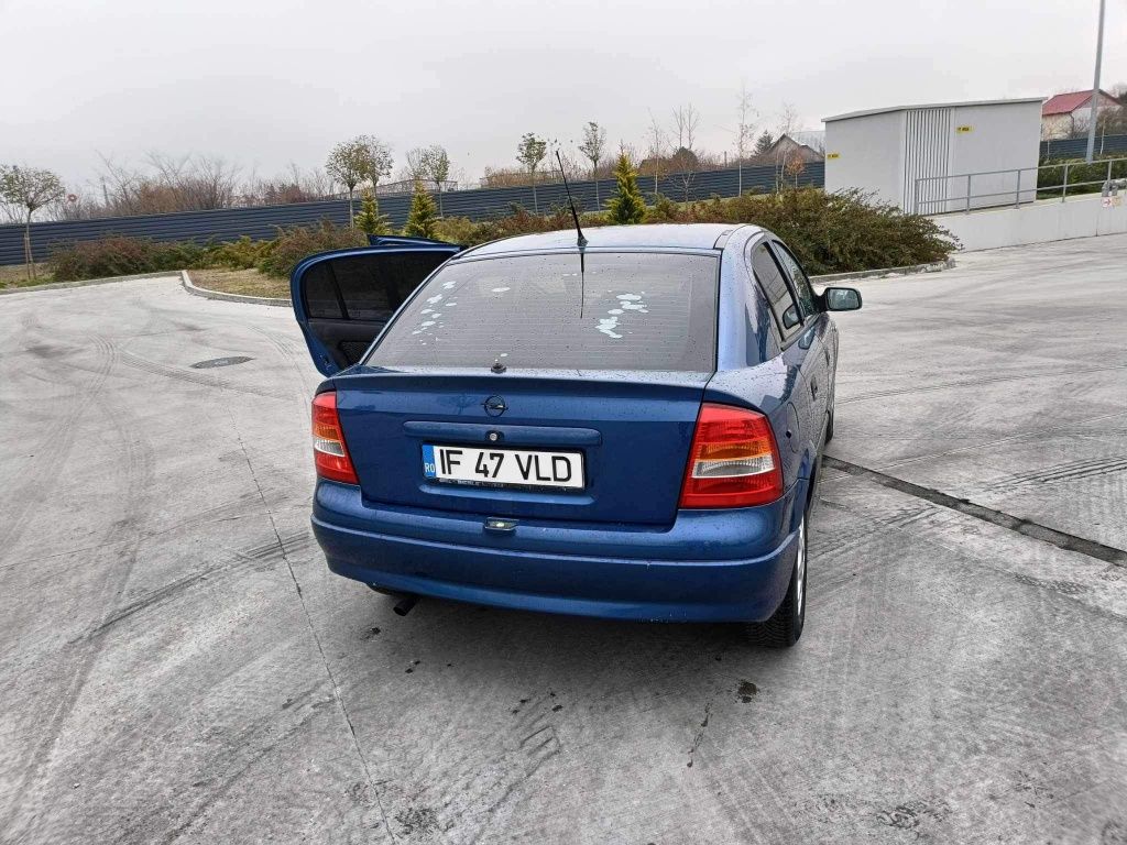 Opel Astra g 1.6i