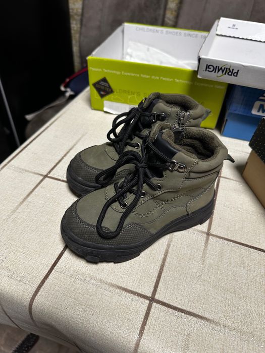 Обувки 26 и 27 номер