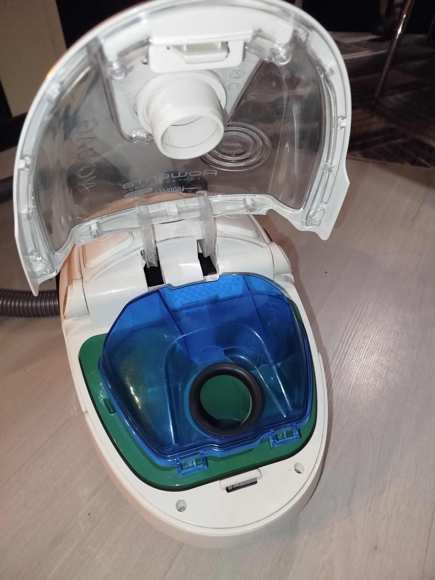 Прахосмукачка rowenta 1800w cyclonik