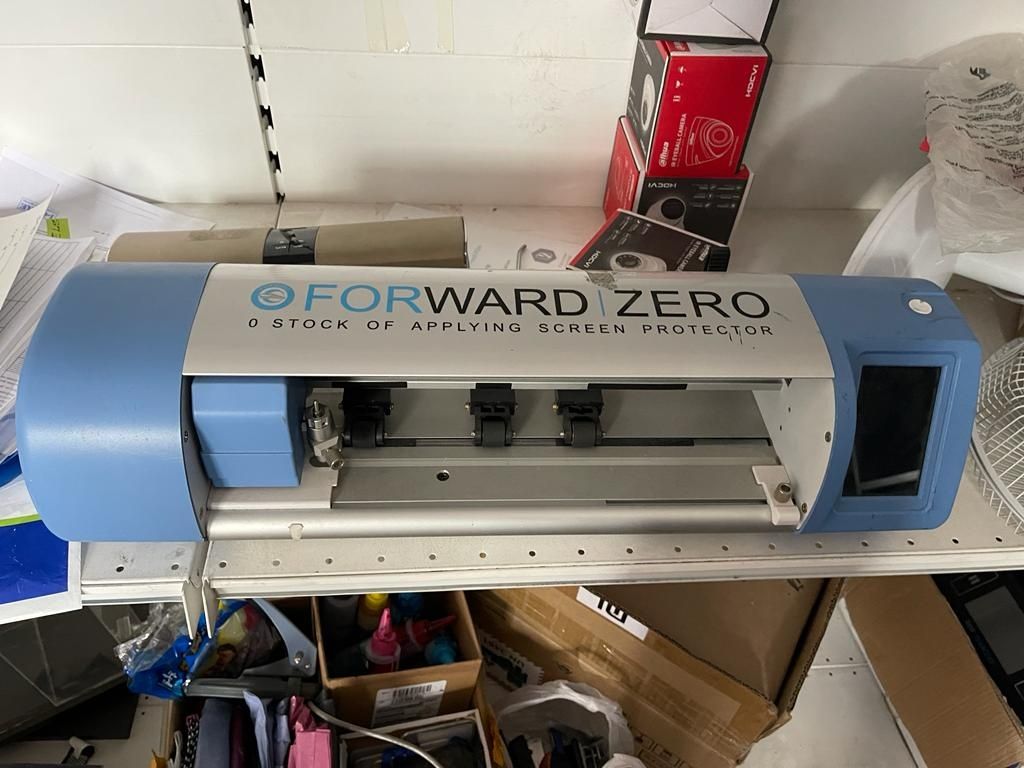 Плоттер для пленки телефонов Forward Zero