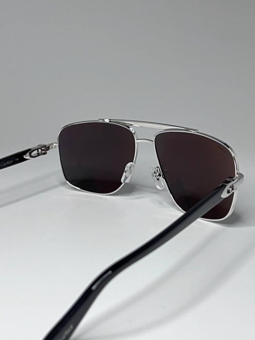 Продается новые очки cartier