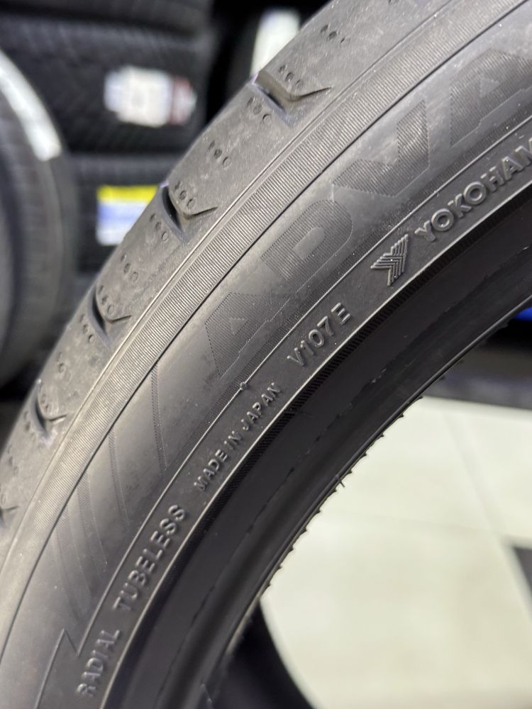 Yokohama Advan sport 275/35R23 315/30R23