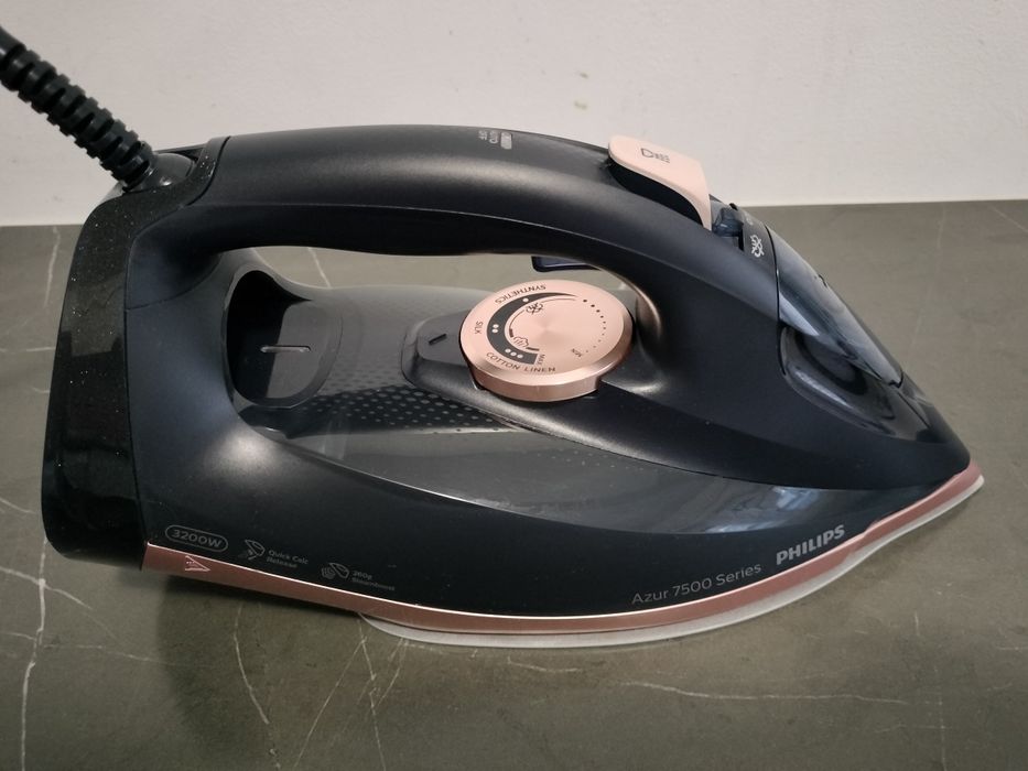 Fier de calcat philips azur 7500