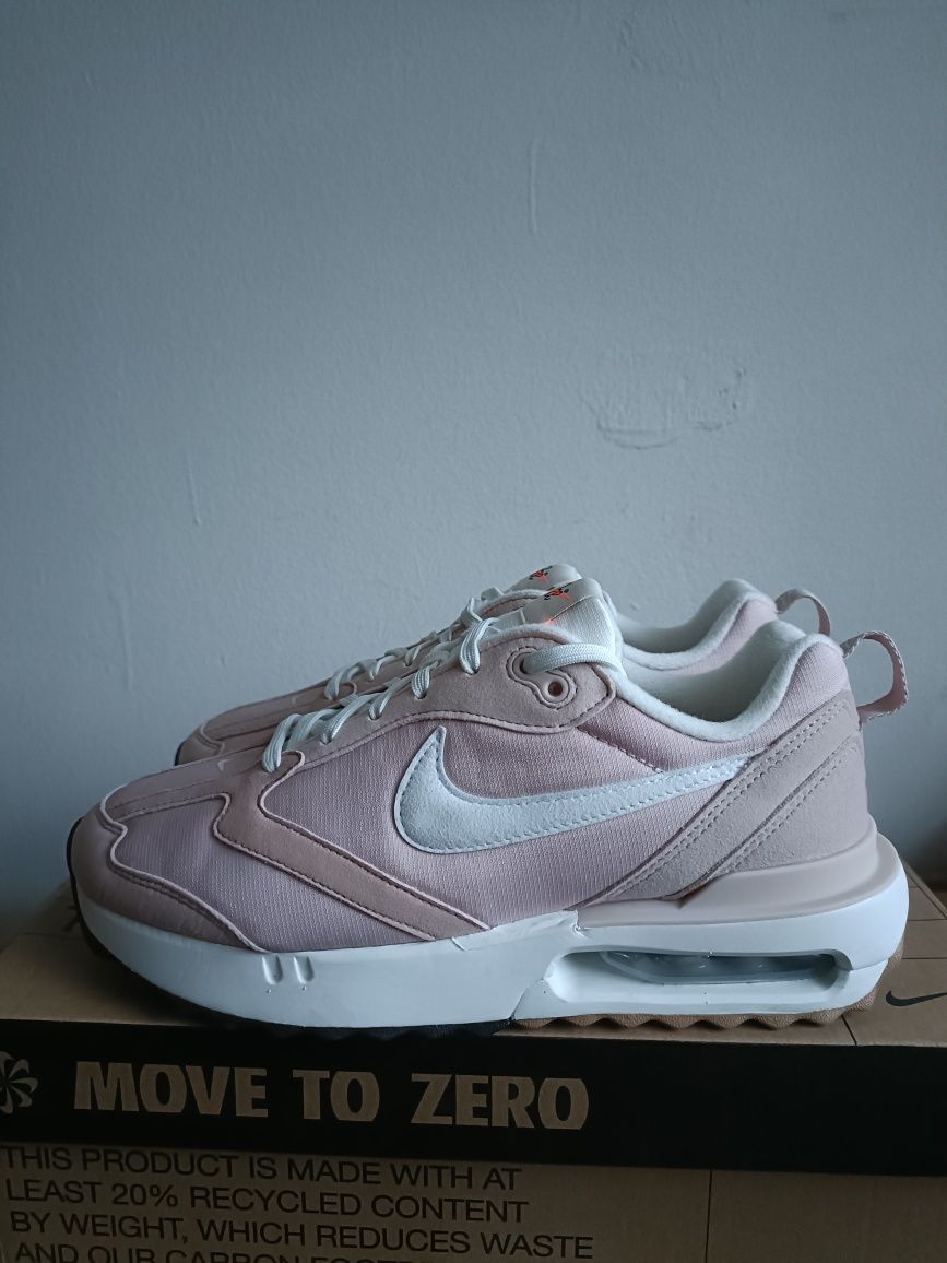Nike Air Max Dawn номер 39