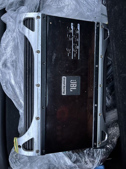 Statie / amplificator auto JBL GTO 75.4