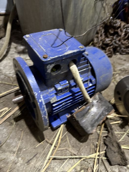 Продал электродвигатель